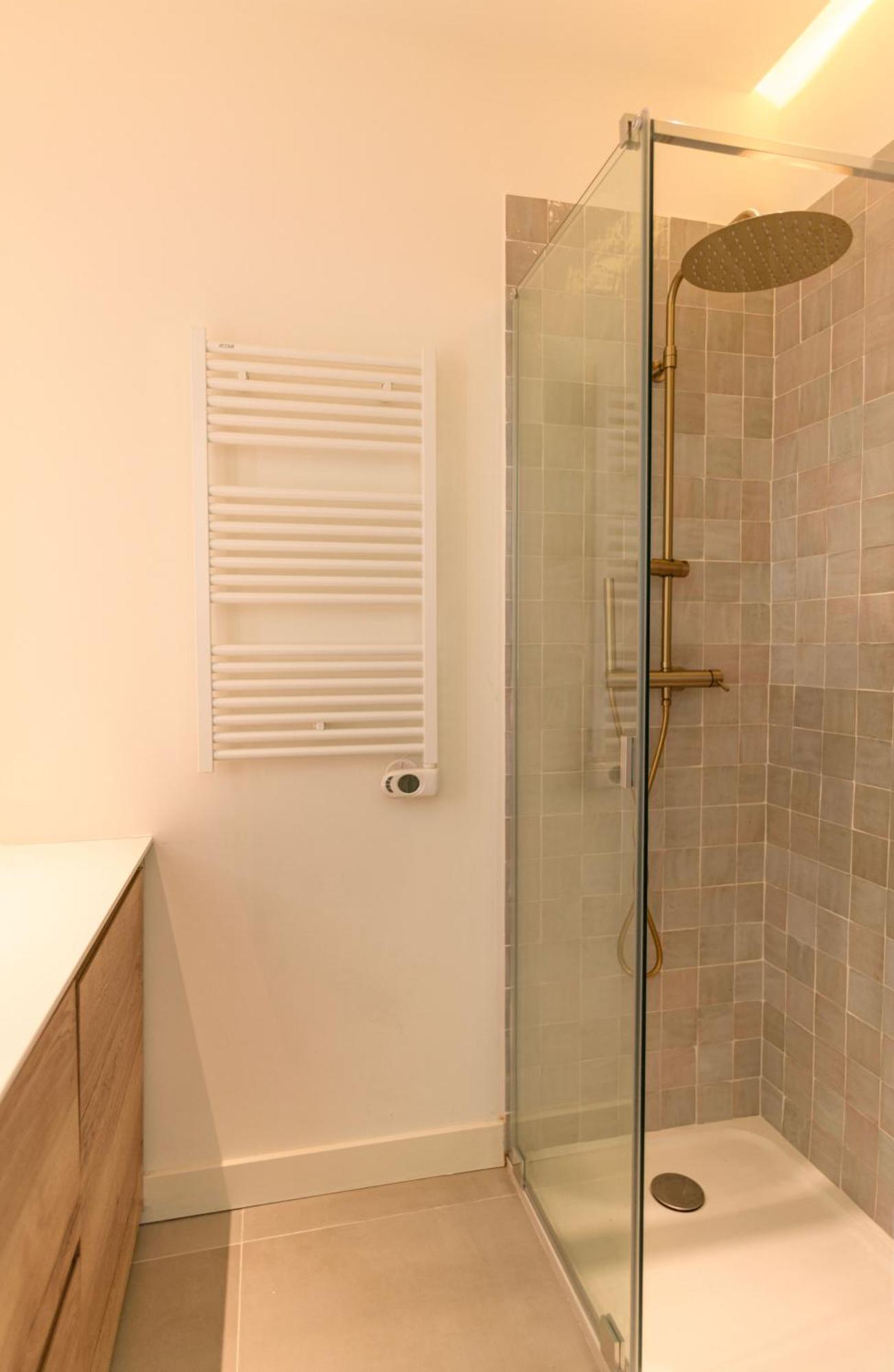 Hyper Centre, Balcon, 5min De La Plage, Ac * Nizza